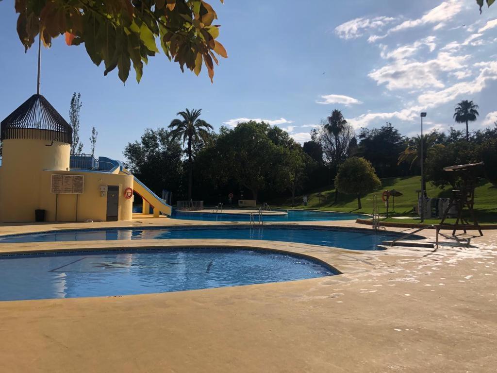 Estudio Benalmadena Costa Parque Acuatico Kültér fotó